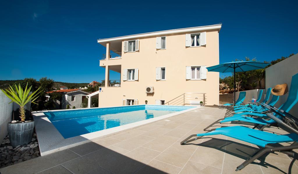 Ražanj Apartments Villa Laguna With Pool חדר תמונה