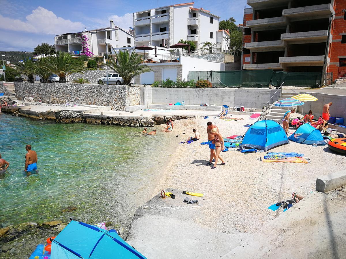 Ražanj Apartments Villa Laguna With Pool מראה חיצוני תמונה