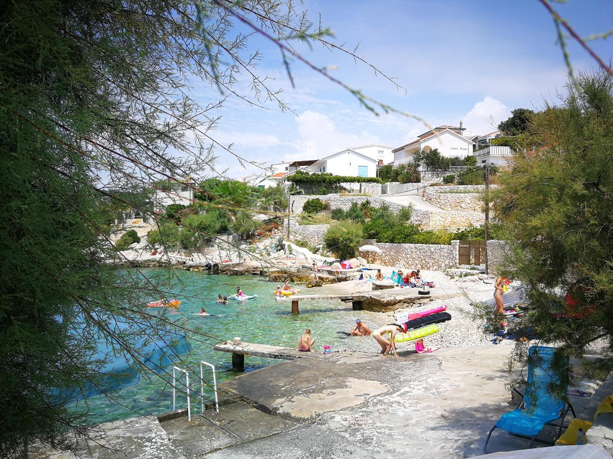 Ražanj Apartments Villa Laguna With Pool מראה חיצוני תמונה